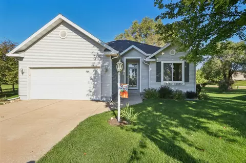 n6720 Clover Lane, Pardeeville, WI 53954