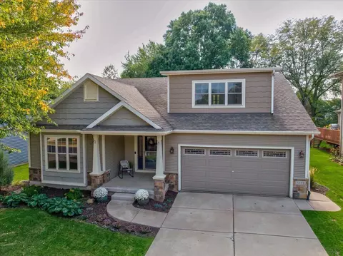 5359 Ballyduff St, Fitchburg, WI 53711