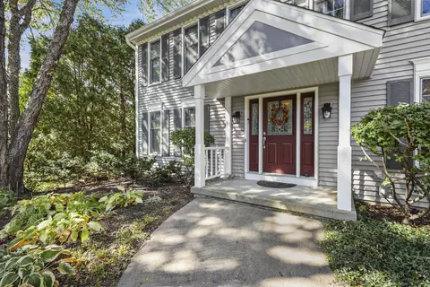 6 Pintail Cir, Madison, WI 53717