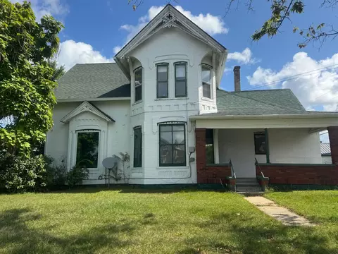 502 E Conant St, Portage, WI 53901