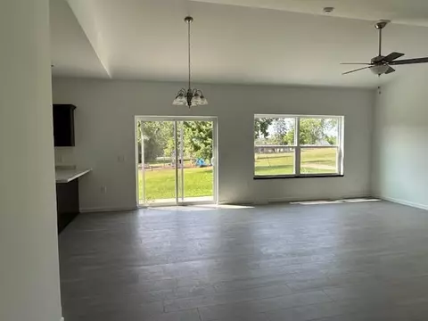 632 Lake View Ave, Merrimac, WI 53561