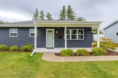 224 Hiawatha St, Portage, WI 53901