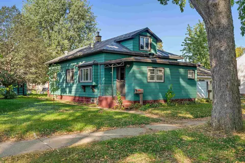 1911 Liberty St, La Crosse, WI 54603