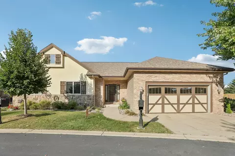 6898 Tuscan Ridge Cir, Deforest, WI 53532