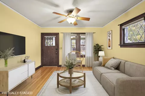 409 S Brooks St, Madison, WI 53715