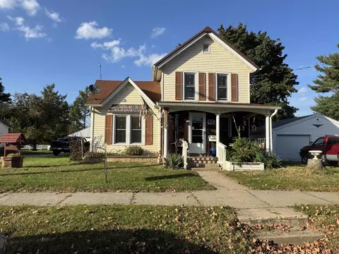 105 W Maple Ave, Lime Ridge, WI 53942