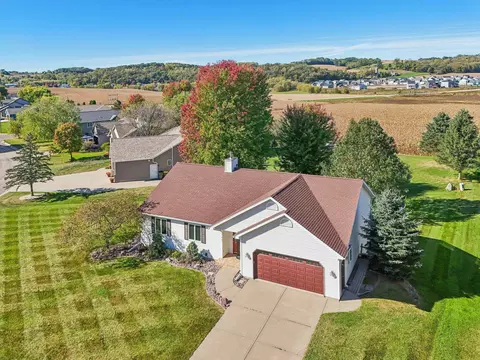 301 King Arthurs Ct, Cross Plains, WI 53528