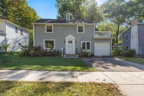 4129 Hillcrest Dr, Madison, WI 53705
