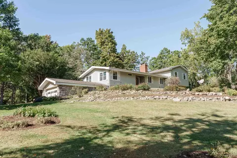 5205 N Newville Rd, Milton, WI 53563