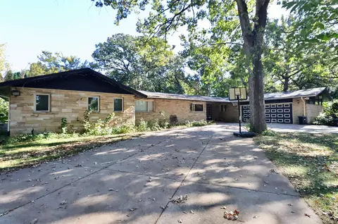 2350 E Ridge Rd, Beloit, WI 53511 photo 1