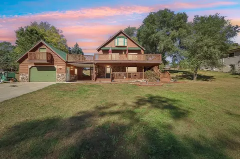 1128 W Happy Hollow Rd, Janesville, WI 53546