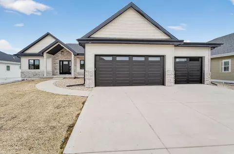 822 Westbridge Trl, Waunakee, WI 53597