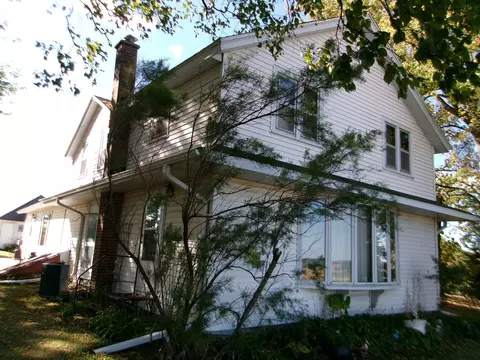 w3075 Wisconsin 33, Cambria, WI 53923
