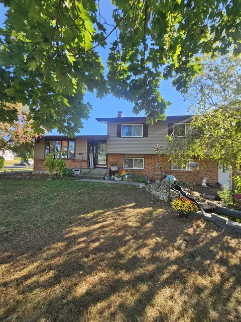 400 Hill Dr, Boscobel, WI 53805