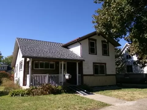 217 N Pearl St, Janesville, WI 53548