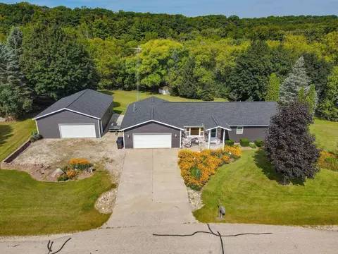 w7666 Stacey Lane, Whitewater, WI 53190