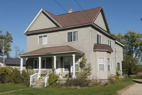 136 Main St, Montello, WI 53949