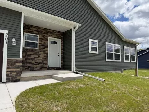 201 Mariahwynn Ter, Lodi, WI 53555