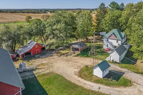e6367 Cold Spring Road, Loganville, WI 53943
