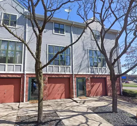4502 W Westchester Sq #3, West Milwaukee, WI 53214