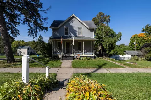 420 Vine St, Baraboo, WI 53913