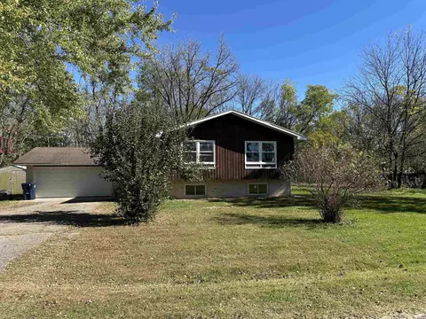 202 S Fandrich St, Oxford, WI 53952