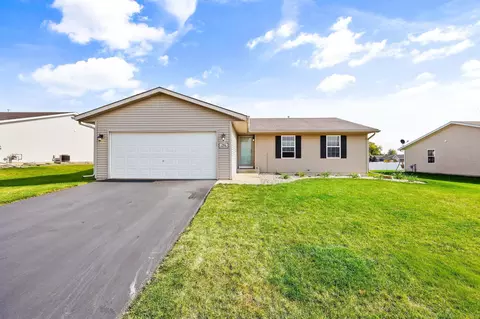 2916 Emerald Dr, Janesville, WI 53546