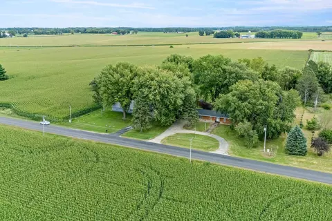 n6710 High Point Road, Juneau, WI 53039