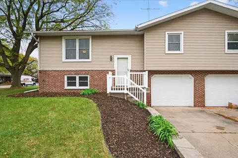 104 Ash St, Sauk City, WI 53583