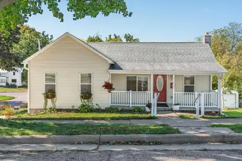 518 Vine St, Baraboo, WI 53913
