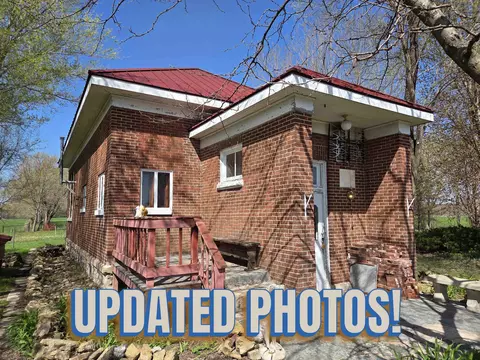 7610 N Prairie Rd, Muscoda, WI 53573