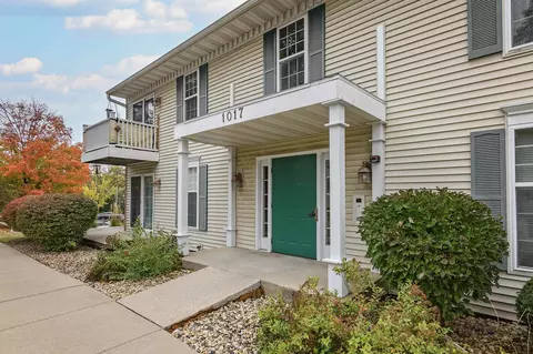 1017 Mckenna Blvd #4, Madison, WI 53719