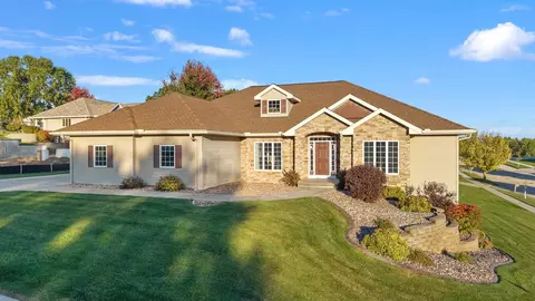 2819 Bluebird Dr, Portage, WI 53901