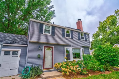 4139 S Sunset Ct, Madison, WI 53705