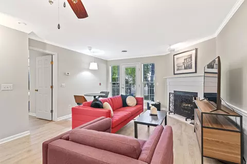 2 Captains Ct #3, Madison, WI 53719