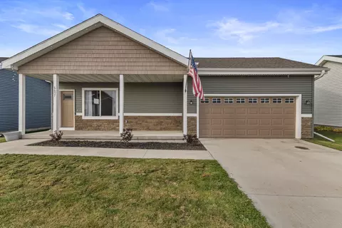 6657 Uecker Dr, Deforest, WI 53532