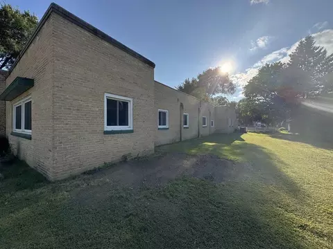 Exterior - 605 E 4th Ave, Brodhead, WI 53520 photo 4 of 6