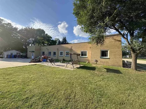 Exterior - 605 E 4th Ave, Brodhead, WI 53520 photo 2 of 6