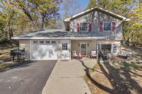 7616 S Nelson Rd, Brodhead, WI 53520