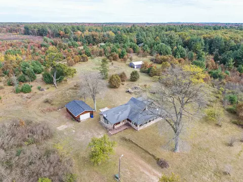 930 Dyke Ave, Adams, WI 53910