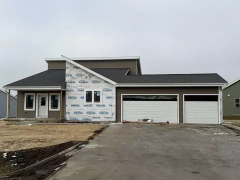 4044 Royal View Dr, Deforest, WI 53532 photo 1