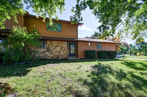 2640 Osmundsen Rd, Fitchburg, WI 53711