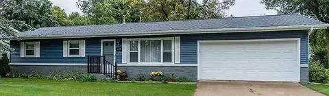 1128 3rd St, Baraboo, WI 53913