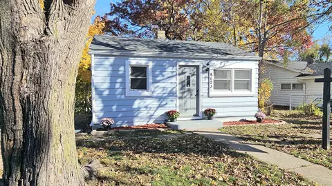 1623 6th St, Beloit, WI 53511