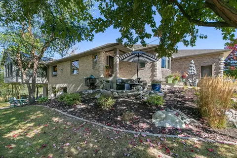 1232 W Sherman Ave, Fort Atkinson, WI 53538