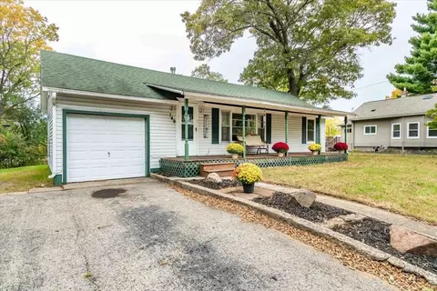 149 S Pine St, Adams, WI 53910