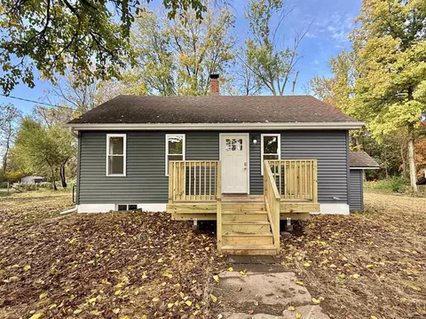 604 N Maple St, Orfordville, WI 53576