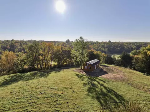 28692 County Road W Rd, Hazel Green, WI 53811