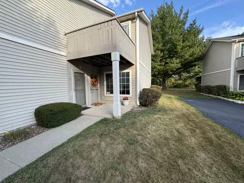 2635 Iva Ct #17, Beloit, WI 53511