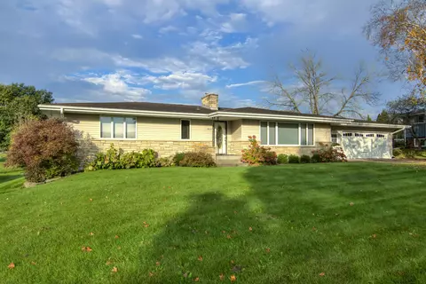 36121 Ash St, Independence, WI 54747